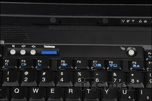 終極移動工作站 ThinkPad W500評測